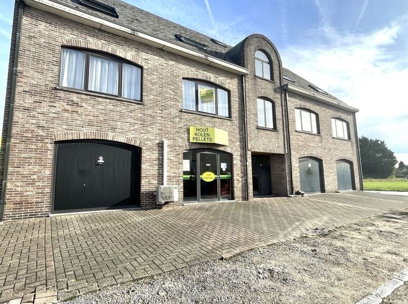 Appartement à louer
                    à 9200 Baasrode