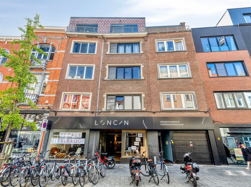 Appartement te koop in Diestsestraat 240-244,
                    3000 Leuven