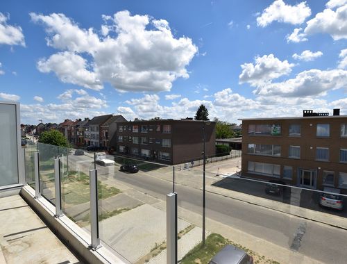                                        Appartement te huur in Wommelgem, € 930
