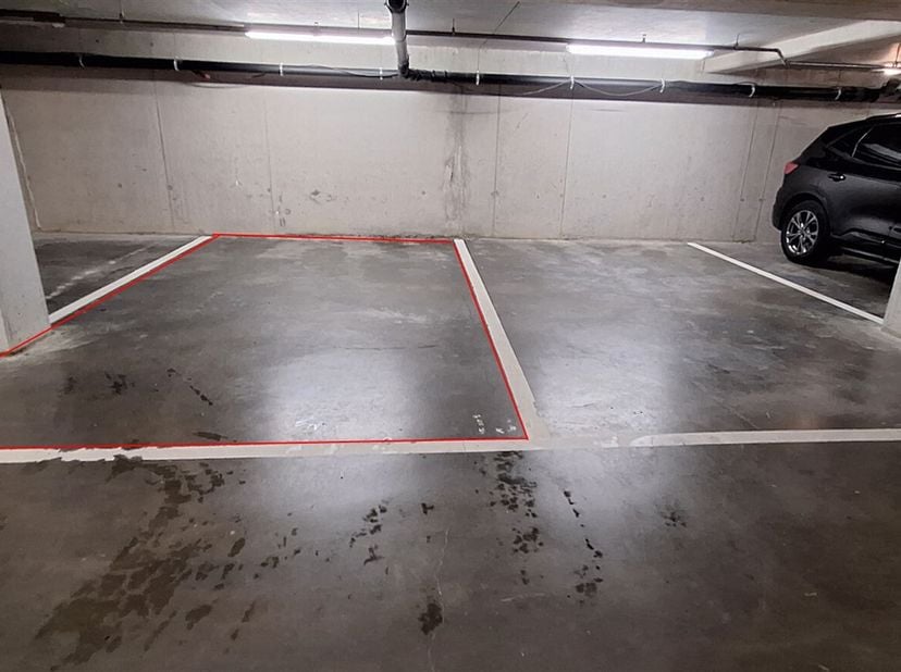 Garage à louer
                    à 2460 Kasterlee
