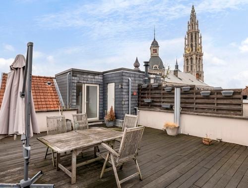                                         Duplex te huur in Antwerpen, € 1.250
