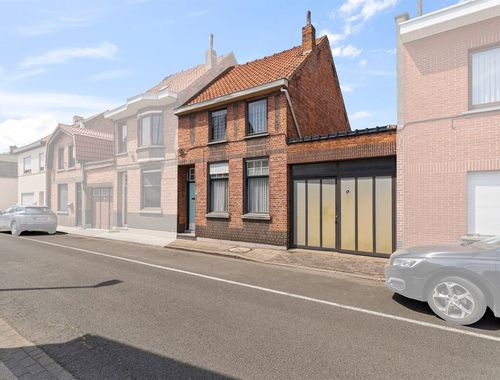                                         Woning te koop in De Klinge, € 174.000
