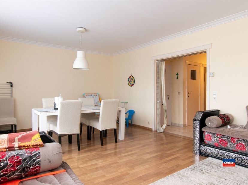 Appartement te koop in Alfons Schneiderlaan 82 bus 1v,
                    2100 Deurne