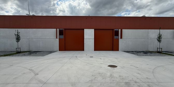 Bien professionnel à louer à Durmakker 25, 9940 Evergem