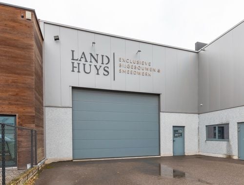                                         Bedrijfsgebouw te koop in Bree, € 695.000
