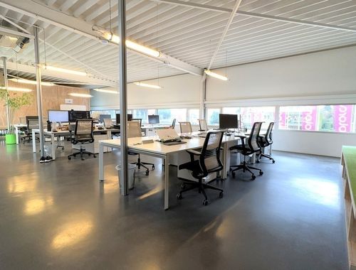                                         Kantoor te huur in Sint-Denijs-Westrem, € 5.000
