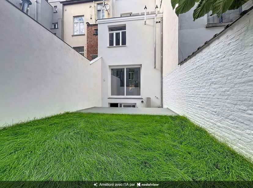 Appartement te koop in ,
                    1040 Etterbeek