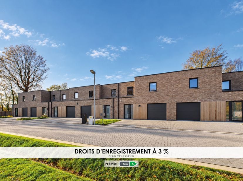 Project in Clos du Manoir,
                    7730 Estaimbourg