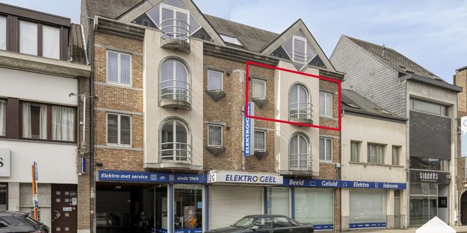 Appartement te koop in Stationsstraat 68 bus D, 2440 Geel