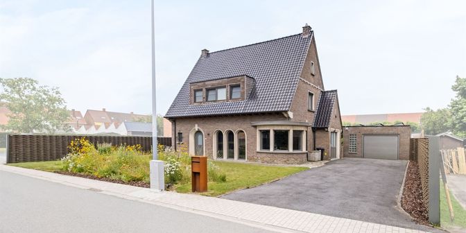 Huis te koop in Beekstraat 11, 8540 Deerlijk