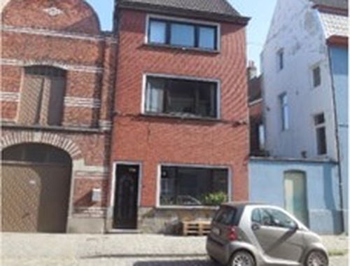                                         Rijwoning te koop in Gent, € 265.000
