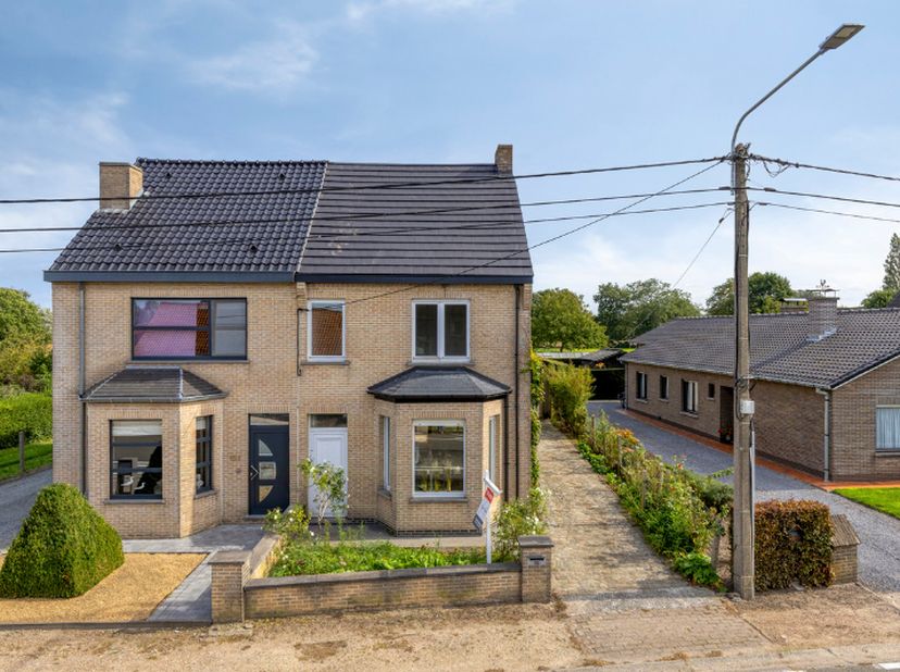 Huis te koop in Oudenaardseheerweg 150,
                    9810 Nazareth