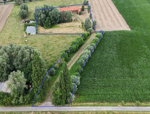                                         Boerderij te koop in Roeselare, € 395.000
