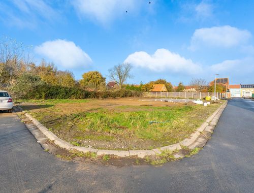                                         Bouwgrond te koop in Poperinge, € 114.000
