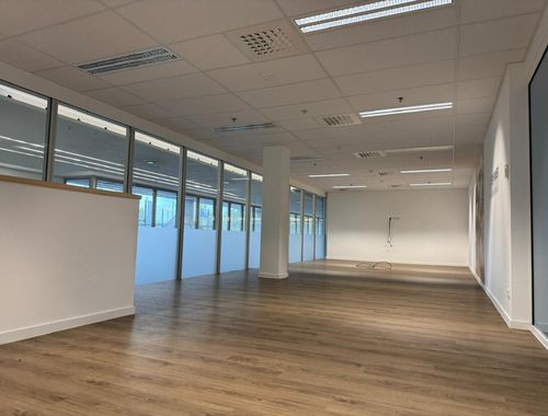                                         Kantoor te huur in Antwerpen, € 2.232,50
