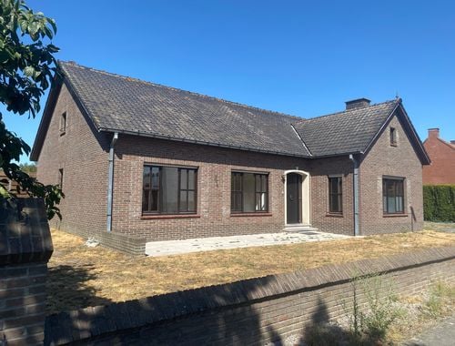                                         Bungalow te koop in Sint-Jan-in-Eremo, € 389.000

