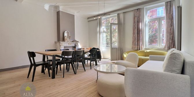 Appartement te huur in Avenue Chazal 42, 1030 Schaarbeek