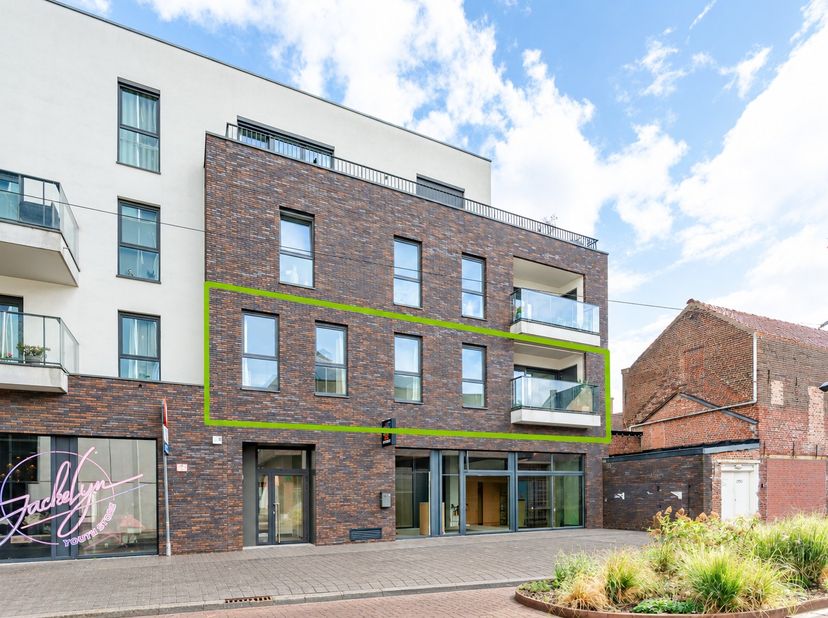 Appartement te koop in De Munt 10 bus 12,
                    8800 Roeselare