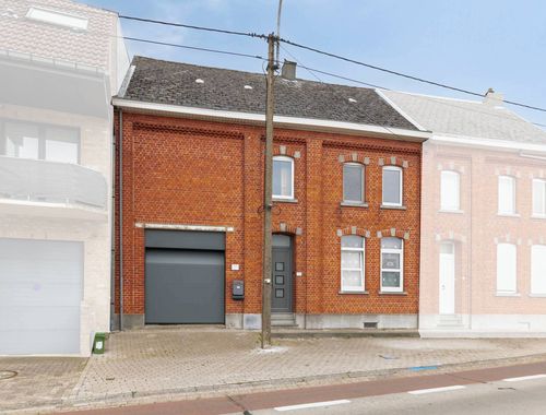                                         Woning te koop in Denderhoutem, € 259.000
