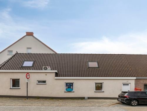                                         Appartement te koop in Hillegem, € 225.000
