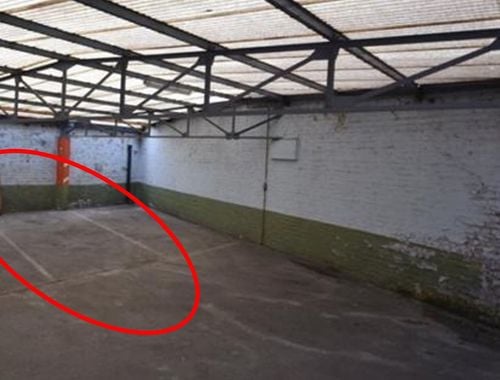                                         Kelder te koop in Etterbeek, € 26.000
