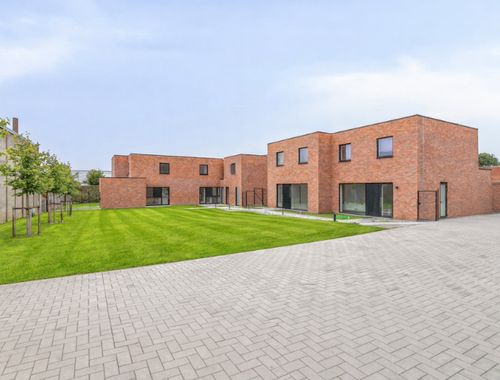                                         Woning te koop in Wevelgem, € 308.209

