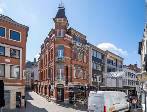                                         Commercieel Gebouw te koop in Aalst, € 990.000
