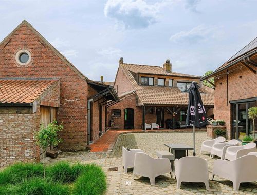                                         Kantoor te koop in Temse, € 705.000
