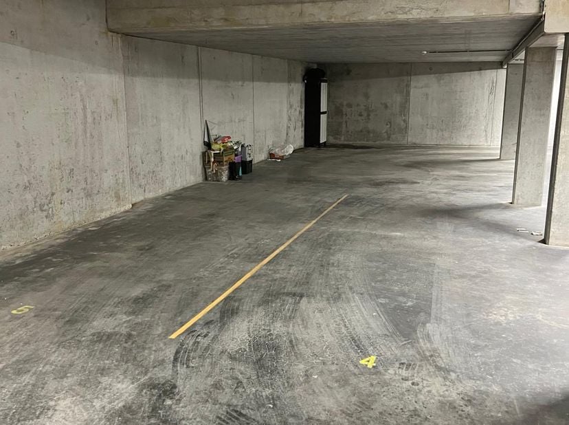 Garage à louer
                    à 9940 Evergem