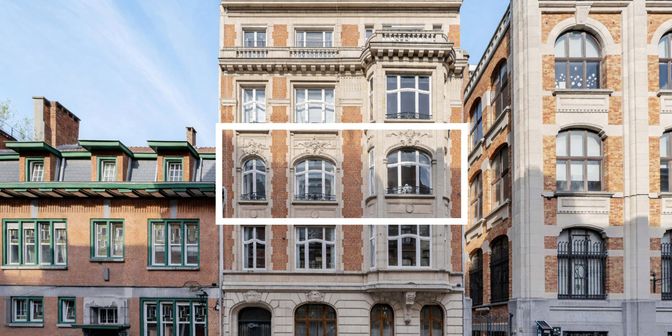 Appartement te koop in Rue de la Source 84, 1060 Sint-Gillis