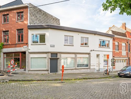                                         Autre à vendre à Kortrijk, € 375.000
