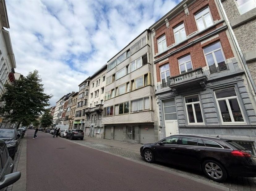 Appartement à vendre
                    à 2060 Antwerpen