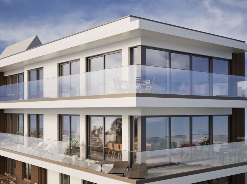 Met trots presenteren wij Residentie Mystic, een eigentijds en stijlvol woonproject gelegen op de hoek van het Mouchotteplein in Middelkerke. Dit opva