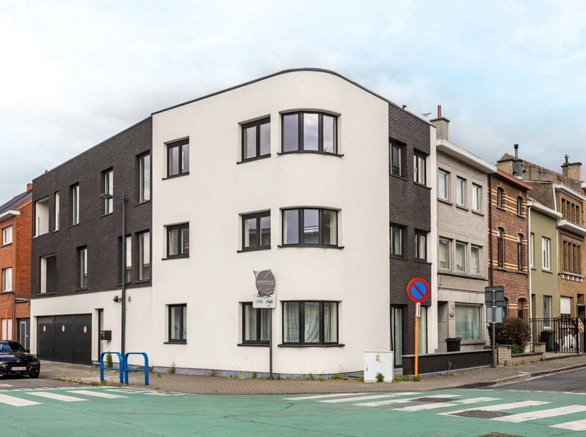 Appartement te koop in Welvaartstraat 91C bus 11,
                    9300 Aalst