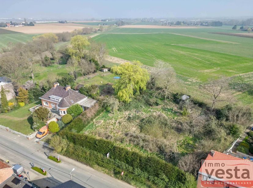 Terrain à vendre
                    à 3401 Waasmont