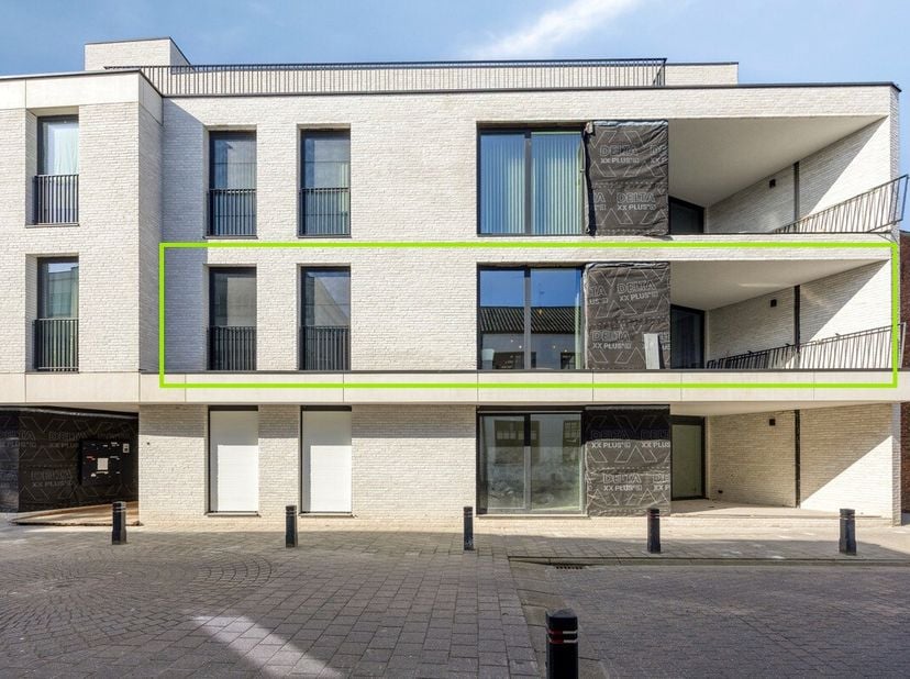 Appartement à vendre
                    à 2400 Mol
