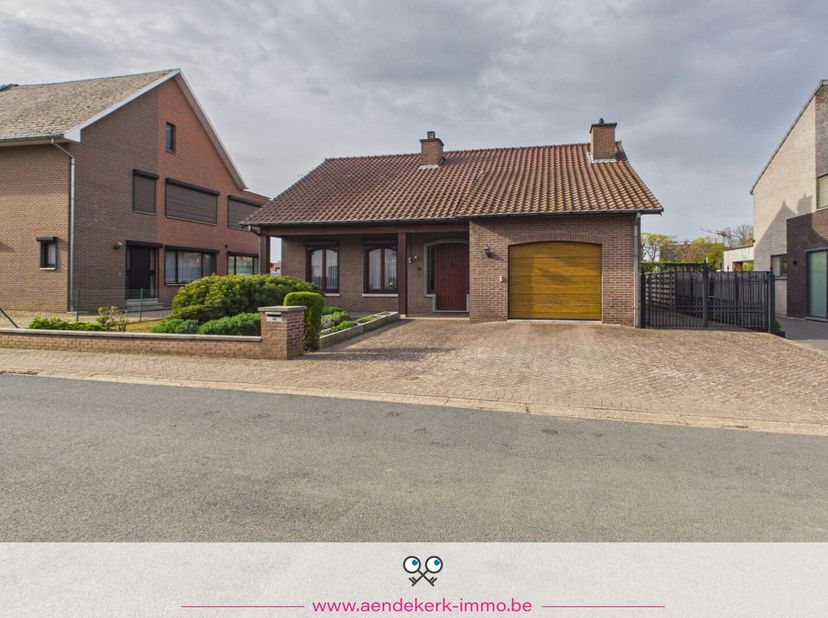 Maison à vendre
                    à 3680 Maaseik