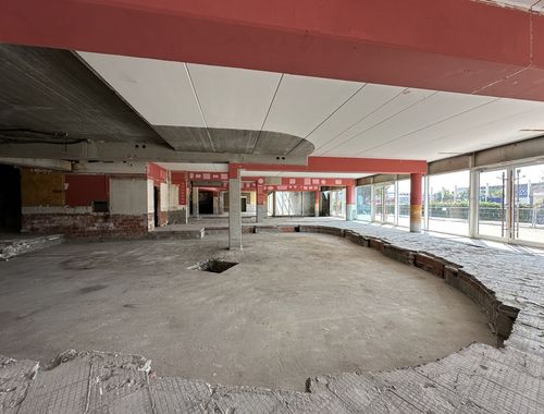                                         Handelszaak te huur in Antwerpen, € 19.500
