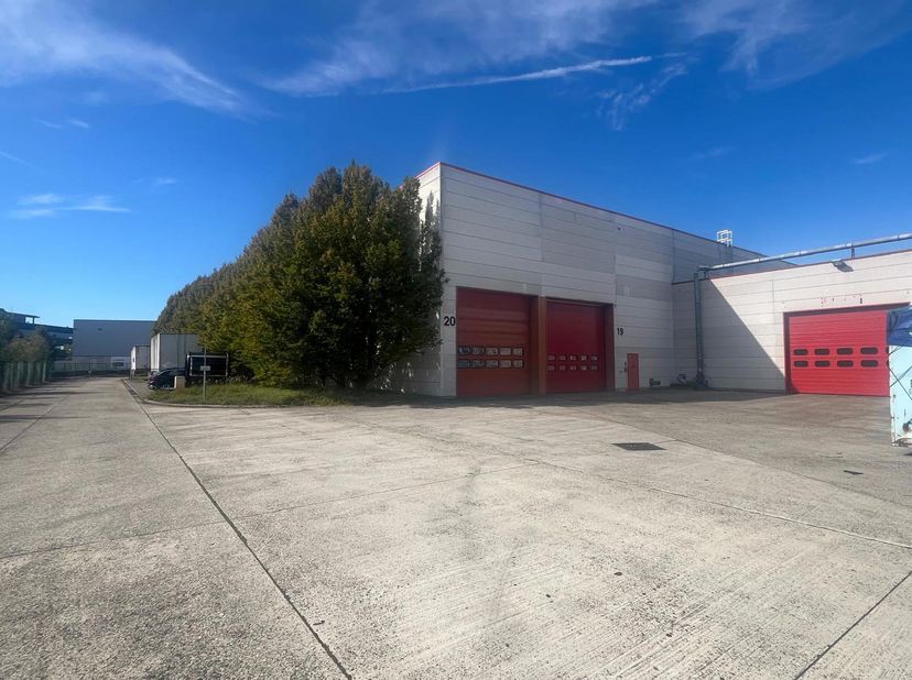 Bedrijfsvastgoed te huur in Blarenberglaan 6,
                    2800 Mechelen