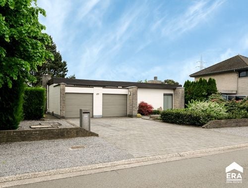                                         Maison à vendre à Lommel, € 395.000
