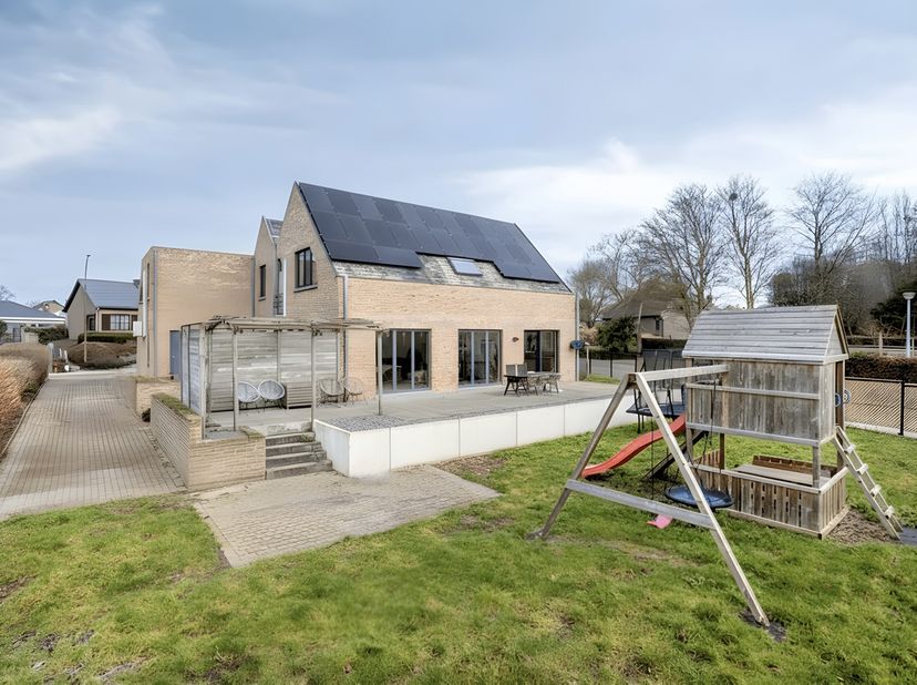 Maison à vendre
                    à 3300 Kumtich