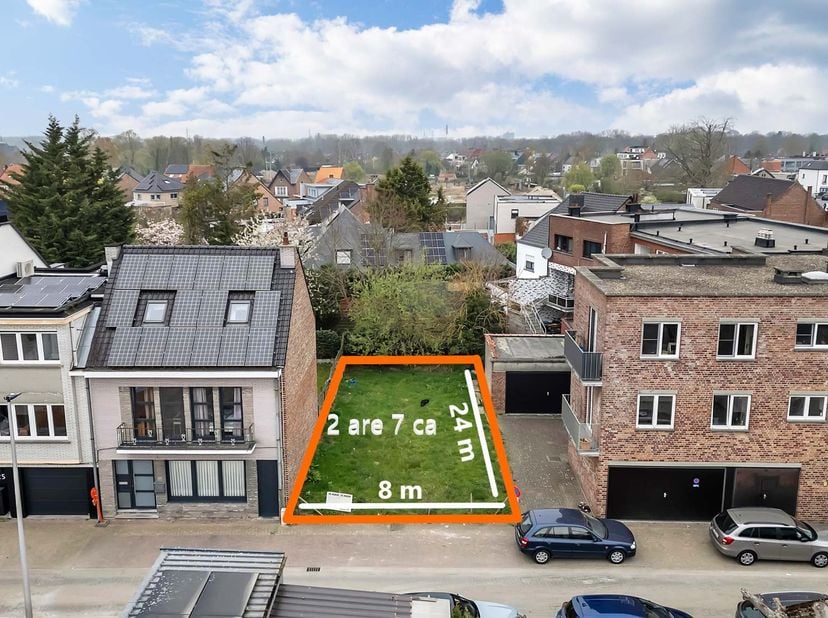 Voor meer info of een bezoek, bel 053 59 49 32 - Op zoek naar de ideale plek om jouw droomwoning te realiseren? Deze bouwgrond gelegen in de Scherrest