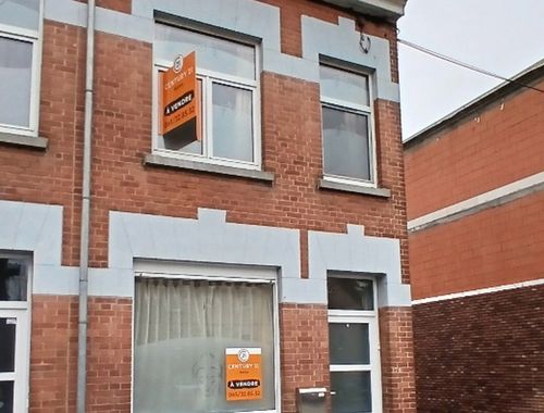                                         Maison à vendre à Nimy, € 250.000
