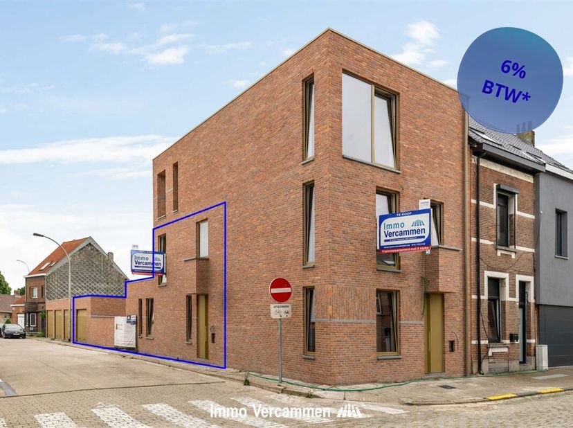 Stijlvol nieuwbouw duplexappartement met tuin en garage in hartje van het landelijke Duffel-West.<br />
Dit energiezuinig duplexappartement combineert