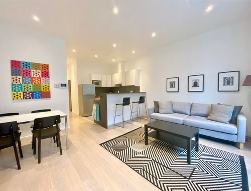                                         Appartement te huur in Sint-Gillis, € 1.350
