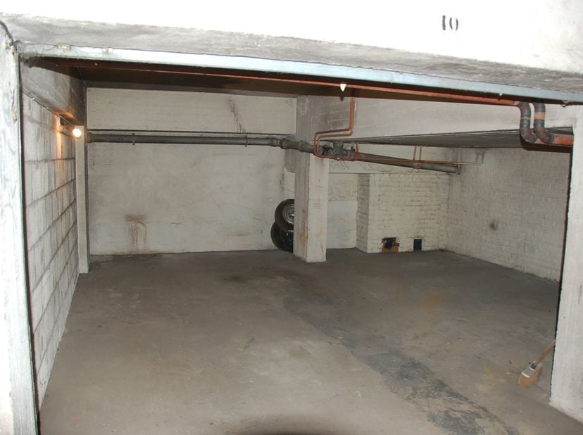 Garage te koop
                    in 4000 Liege