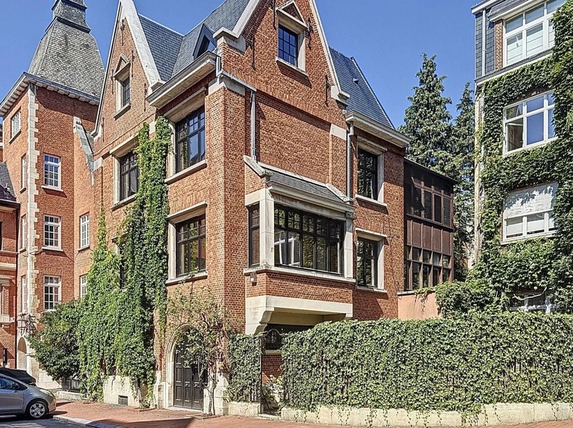 Maison à vendre à SQUARE DU VAL DE LA CAMBRE 22,
                    1050 Ixelles