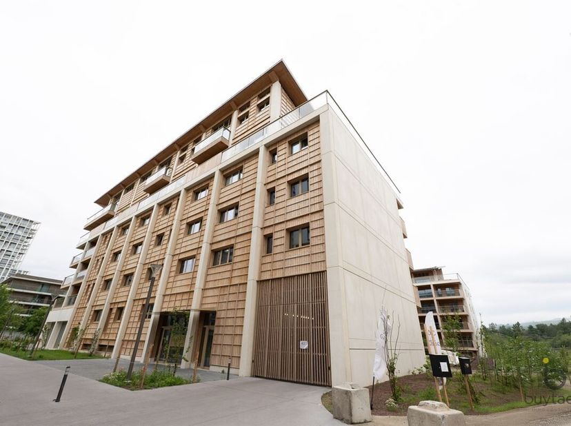 Appartement à louer
                    à 2000 Antwerpen