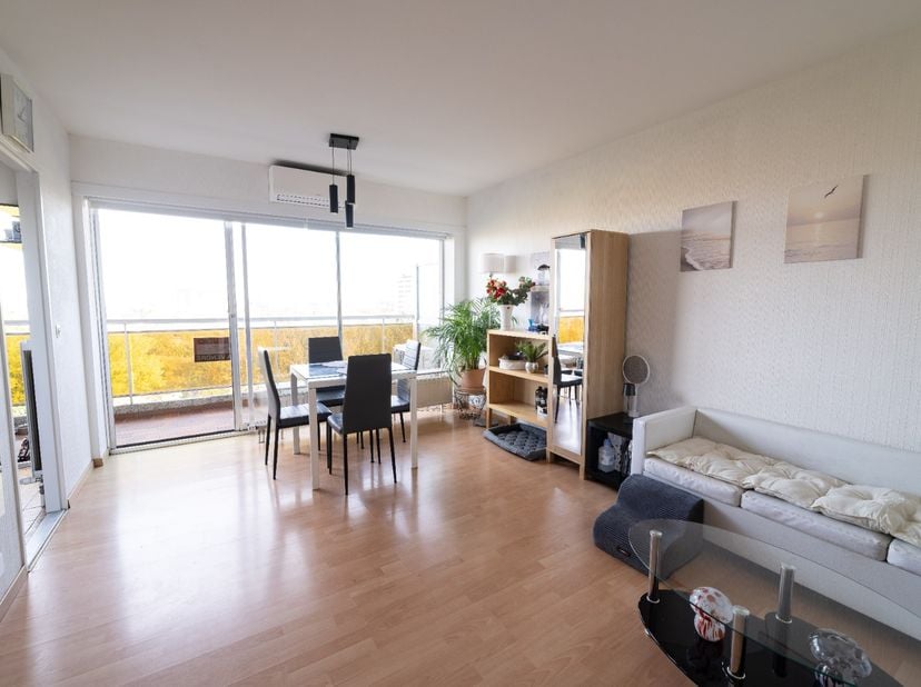 Appartement te koop in Allée des Freesias 1,
                    1030 Schaarbeek