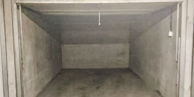Garage à vendre à Karel Janssenslaan 3 - +, 8400 Oostende